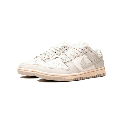 Nike Dunk Low Light Bone