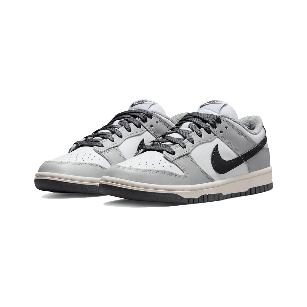 Nike Dunk Low Light Smoke Grey